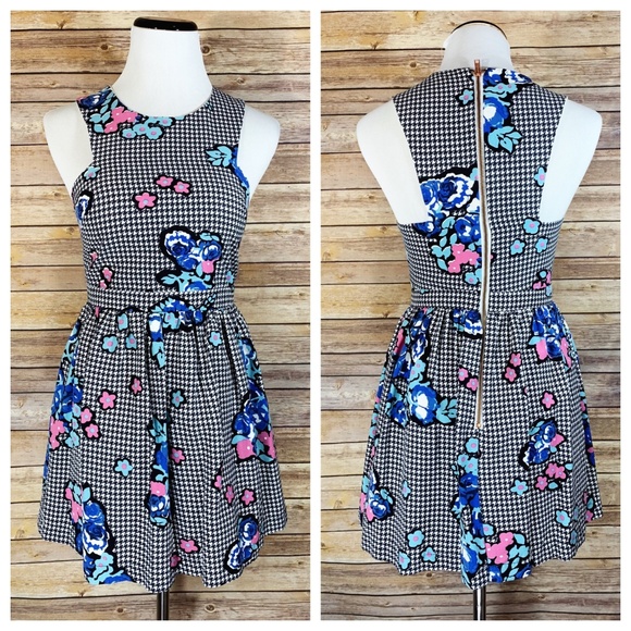 Topshop Dresses & Skirts - Topshop Petite Houndstooth Floral Jumper Dress